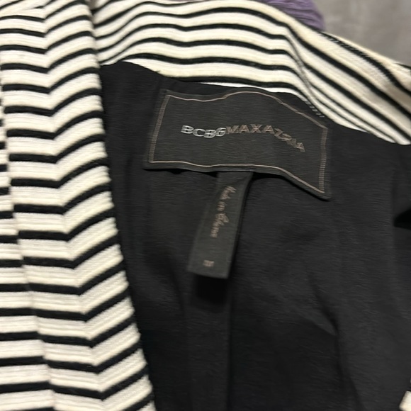 BCBG Black and White Horizontal Striped Jacket " Hendrix" - Picture 4 of 4